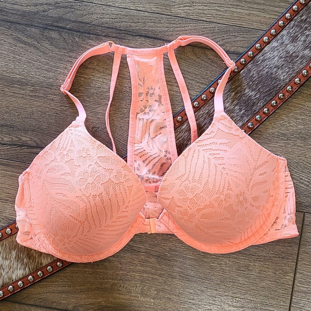 Victoria Secret Razor Back Bra